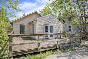 813 N Jenison Ave in Lansing, MI Photo 2