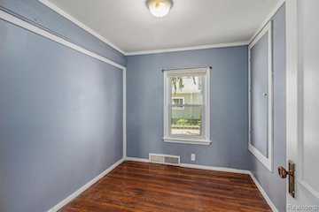 416 W Caroline St in Fenton, MI Photo 5