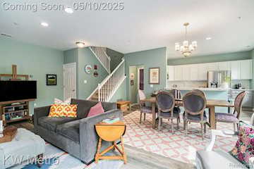 3162 Asher Rd in Ann Arbor, MI Photo 5