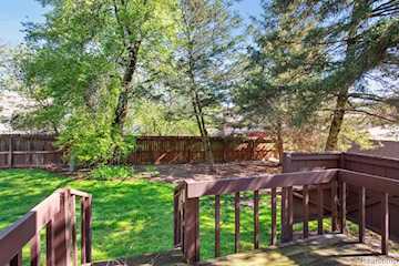 131 E Jolly Rd #E6 in Lansing, MI Photo 2