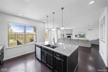 41829 Steinbeck in Novi, MI Photo 4