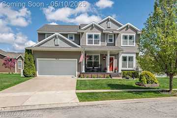 1813 Garfield St in Howell, MI Photo 2
