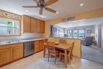 2414 Cranewood Dr in Fenton Twp, MI Photo 5