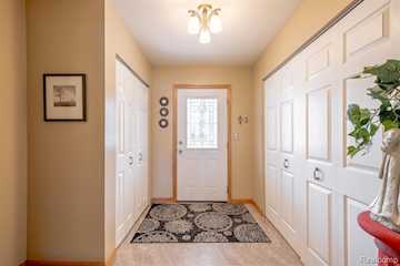 2414 Cranewood Dr in Fenton Twp, MI Photo 4
