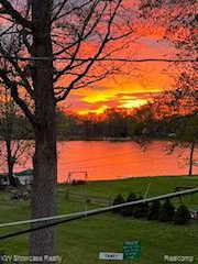 1735 Wickham in Commerce Twp, MI Photo 3