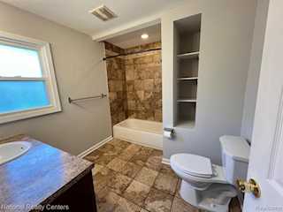 2827 Gardner Ave in Berkley, MI Photo 5