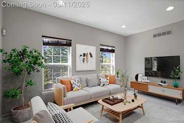 44771 Ellery Ln in Novi, MI Photo 5