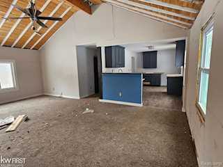 7415 Linden Rd in Tyrone Twp, MI Photo 4