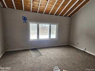 7415 Linden Rd in Tyrone Twp, MI Photo 5