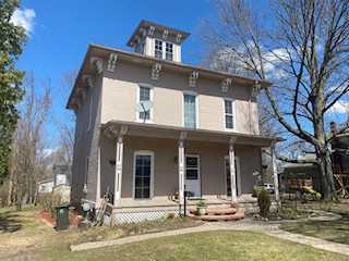 227 Railroad St in Chelsea, MI Photo 3