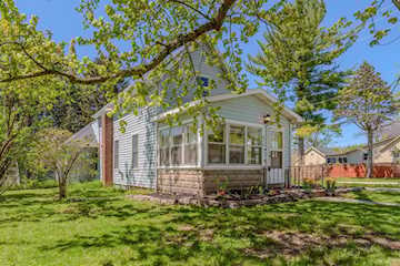 412 Wilkinson St in Chelsea, MI Photo 3