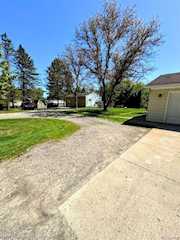 1875 Gray Rd in Genoa Twp, MI Photo 2