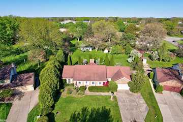 1254 Heatherwoode Rd in Flint Twp, MI Photo 2