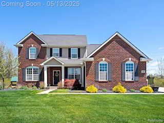889 Appleton in Oakland Twp, MI Photo 3