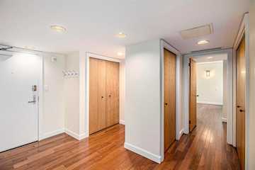 555 E William St #25J in Ann Arbor, MI Photo 4
