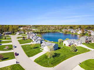 3080 Silver Fir Ct in Park Twp, MI Photo 2