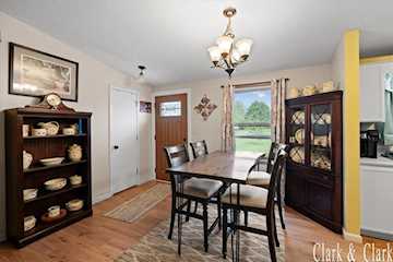 309 N 1st St in Saginaw, MI Photo 5