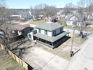 217 N Pickard St in Marion Twp, MI Photo 4