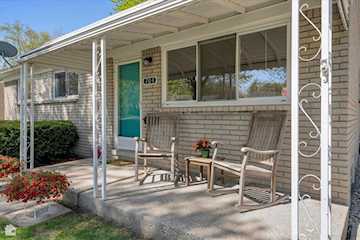 704 Georgia Ave in Marysville, MI Photo 3