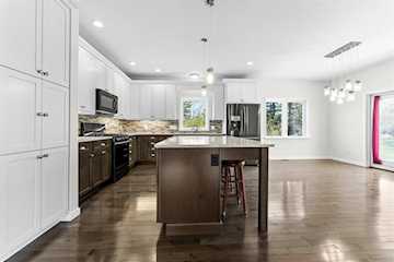 301 Pearl St in Paradise Twp, MI Photo 3