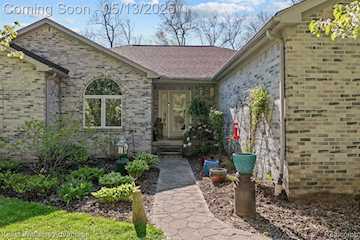 3370 Breezewood in Brandon Twp, MI Photo 4
