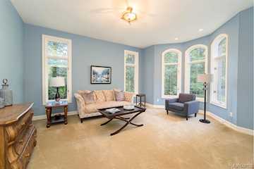 8307 Granite Ct in Webster Twp, MI Photo 3