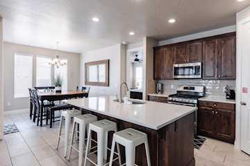 273 N Puerta DR Washington, UT 84780 home for sale, MLS#25-261390 - Erika Rogers Photo 4