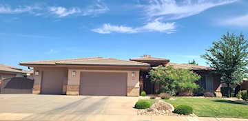 1523 E Talus Way St George, UT 84790 home for sale, MLS#25-261763 - Erika Rogers Photo 2