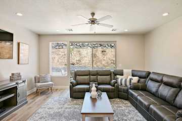 4872 Winged Foot DR St George, UT 84770 home for sale, MLS#25-261825 - Erika Rogers Photo 5