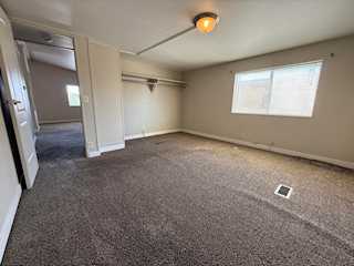 1450 N Dixie Downs RD #151 St George, UT 84770 home for sale, MLS#25-262414 - Erika Rogers Photo 5