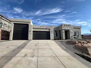 490 S Appian Way St George, UT 84770 home for sale, MLS#25-259974 - Erika Rogers Photo 5