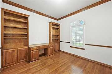Greysq.com | Premier Real Estate Brokerage for Exceptional Properties Photo 3