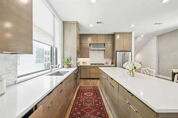 Greysq.com | Premier Real Estate Brokerage for Exceptional Properties Photo 3
