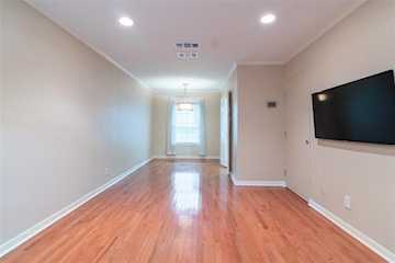 Greysq.com | Premier Real Estate Brokerage for Exceptional Properties Photo 3