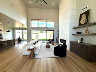 424 W Johann CIR Washington, UT 84780 home for sale, MLS#24-256353 - Erika Rogers Photo 4