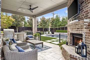 Greysq.com | Premier Real Estate Brokerage for Exceptional Properties Photo 2