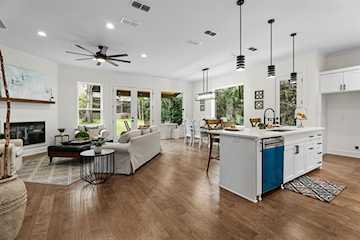 Greysq.com | Premier Real Estate Brokerage for Exceptional Properties Photo 4