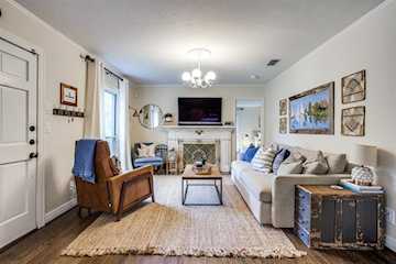 Greysq.com | Premier Real Estate Brokerage for Exceptional Properties Photo 5
