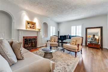 Greysq.com | Premier Real Estate Brokerage for Exceptional Properties Photo 3