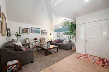 875 W Rio Virgin DR #224 St George, UT 84790 home for sale, MLS#25-263413 - Erika Rogers Photo 2