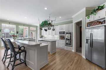 Greysq.com | Premier Real Estate Brokerage for Exceptional Properties Photo 3