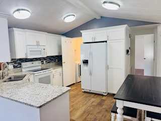 1360 N Dixie Downs RD #24 St George, UT 84770 home for sale, MLS#25-263796 - Erika Rogers Photo 4