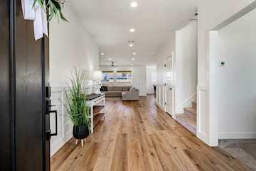 1051 S High Mesa CIR St George, UT 84790 home for sale, MLS#25-263449 - Erika Rogers Photo 4