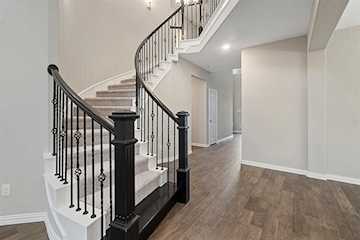 Greysq.com | Premier Real Estate Brokerage for Exceptional Properties Photo 2