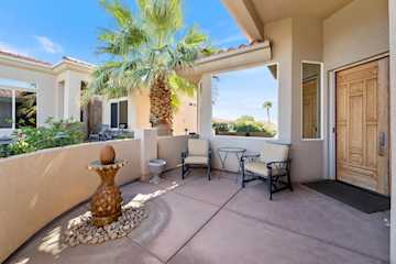 61 Shadow Ridge DR Washington, UT 84780 home for sale, MLS#25-263989 - Erika Rogers Photo 4