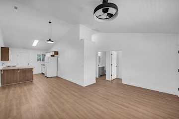 700 N Main ST #L6 Washington, UT 84780 condo for sale, MLS#25-264052 - Erika Rogers Photo 4