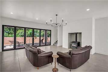 2447 Arrowhead Trl Santa Clara, UT 84765 home for sale, MLS#25-264042 - Erika Rogers Photo 3