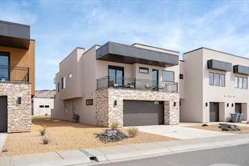 1624 W Ledges #134 St George, UT 84770 home for sale, MLS#25-262140 - Erika Rogers Photo 3