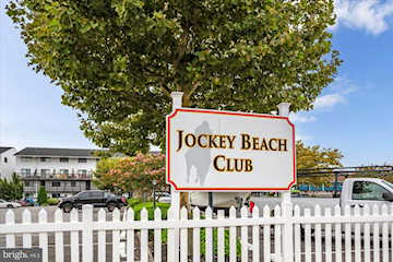 Jockey Beach Club Real Estate for Sale - 101 123rd St #235C3 in Ocean City Photo 3