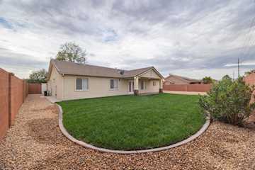 1548 W 1370 ST N St George, UT 84770 home for sale, MLS#25-264699 - Erika Rogers Photo 5